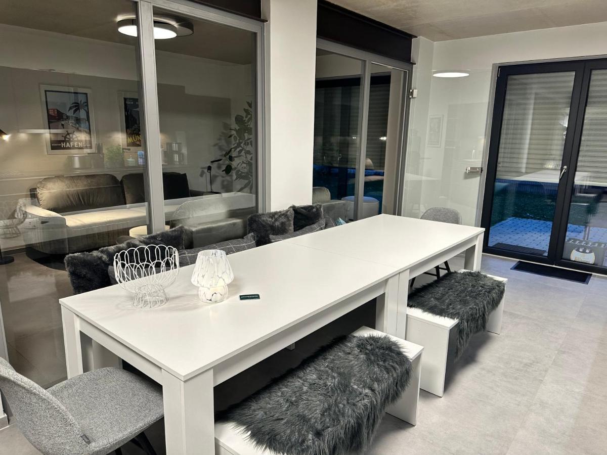 Luxurioeses Apartment Direkt Am Kanal 125 M² - Youpartments Munster  Exterior photo